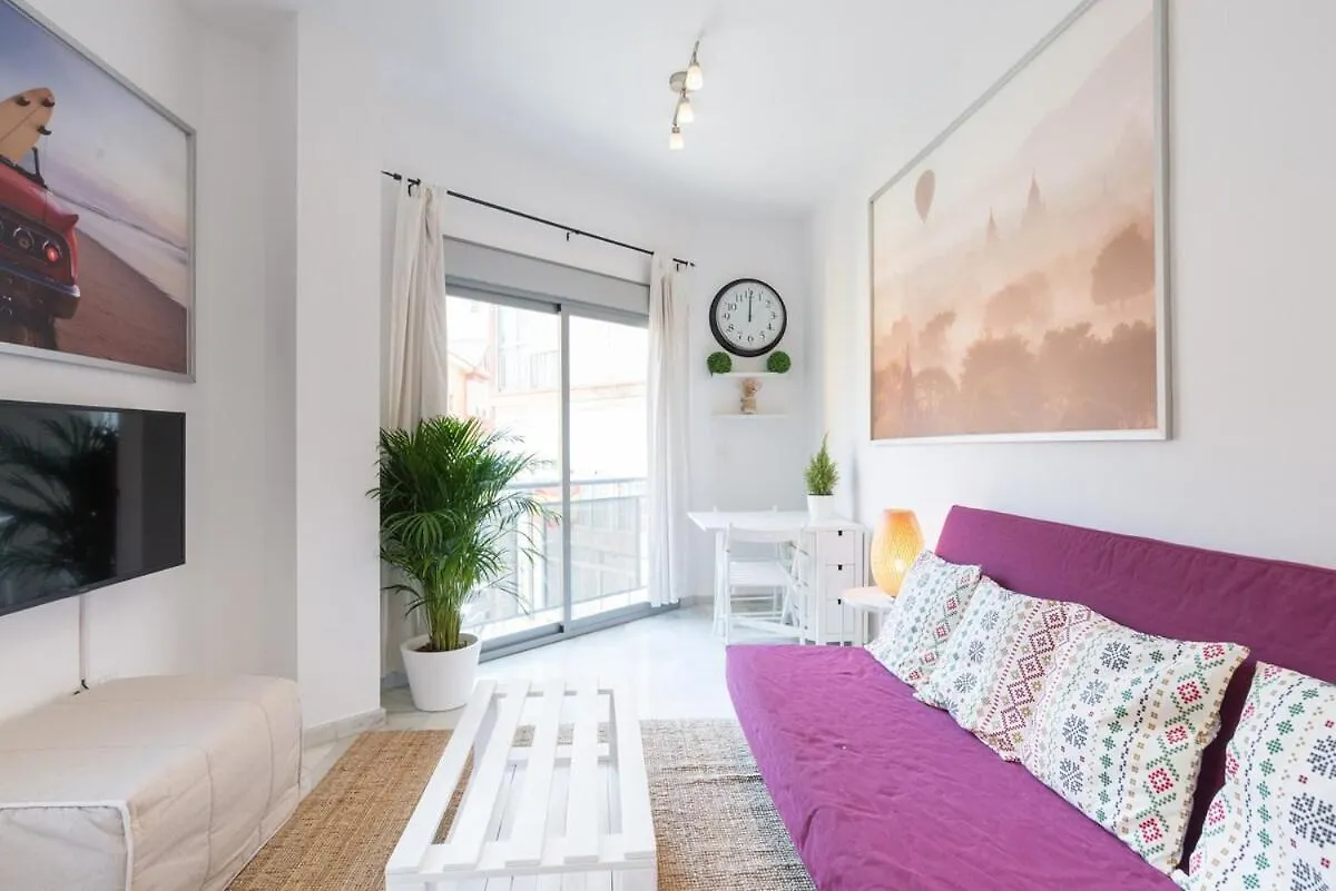 C17 - Friendly Studio Close To Town 3 Apartment Malaga