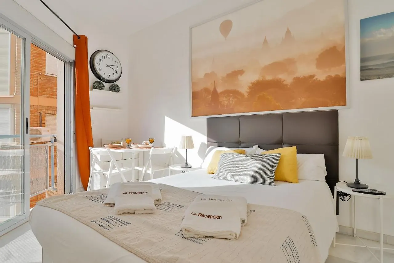 C17 - Friendly Studio Close To Town 3 Apartment Malaga