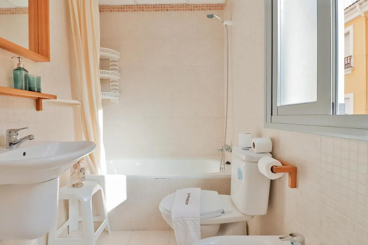 C17 - Friendly Studio Close To Town 3 Apartment Malaga