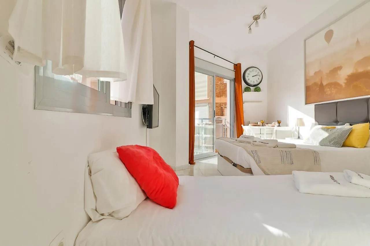 C17 - Friendly Studio Close To Town 3 Apartment Malaga