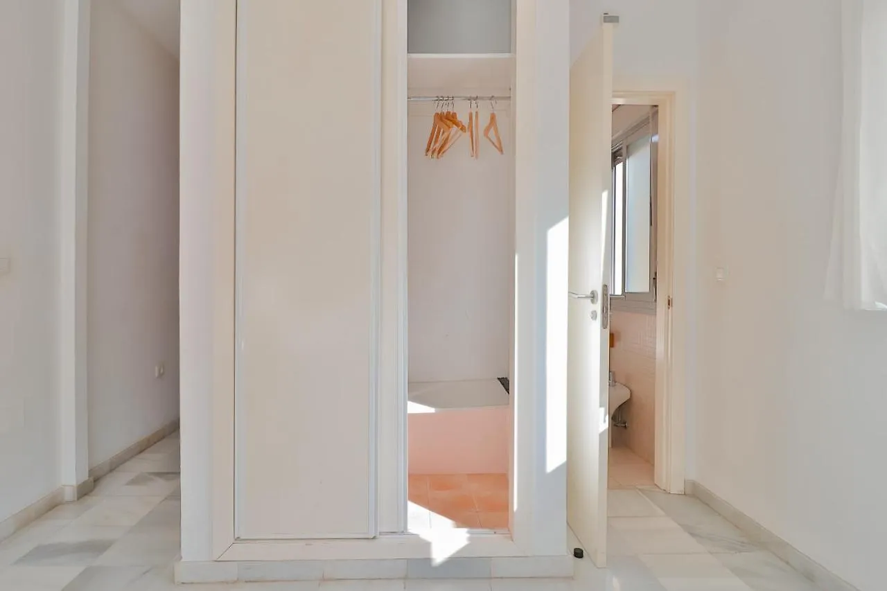C17 - Friendly Studio Close To Town 3 Apartment Malaga