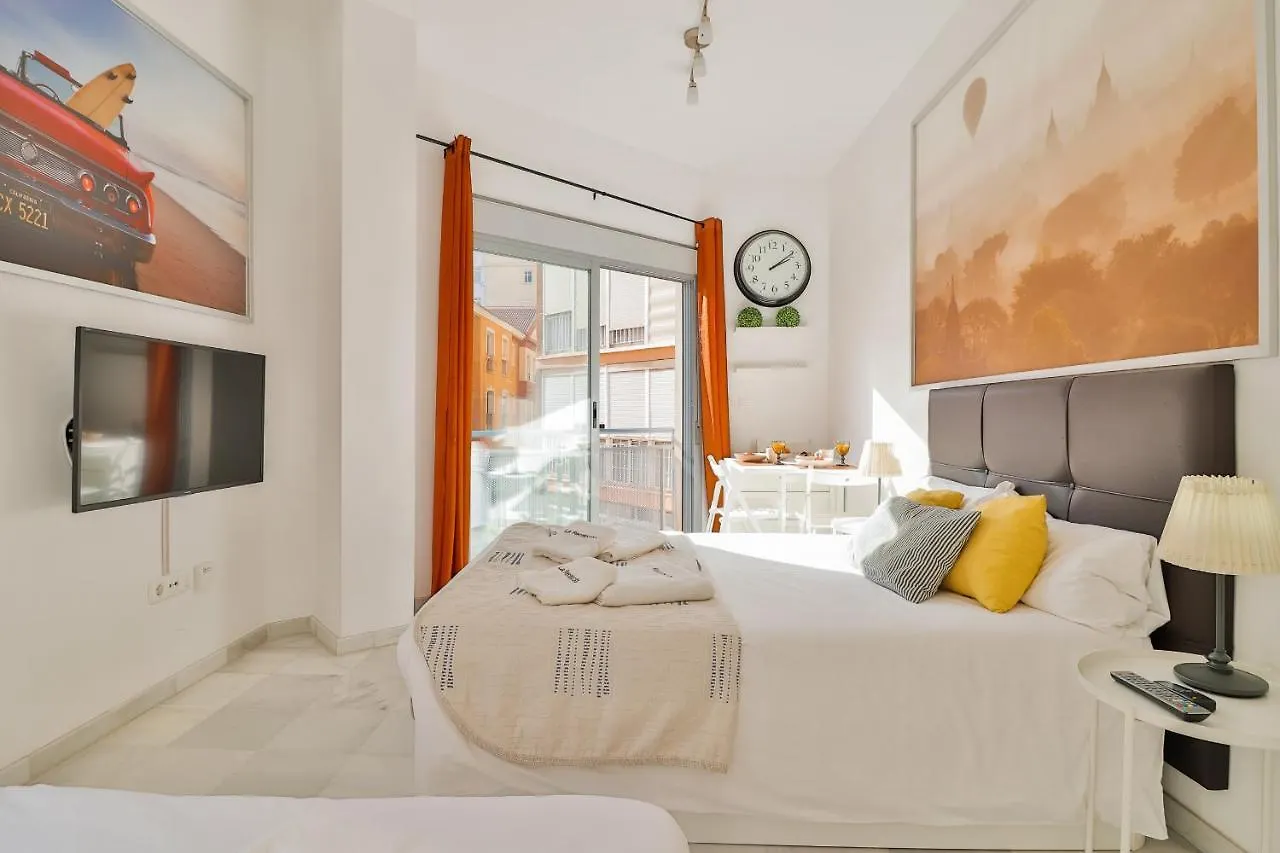 C17 - Friendly Studio Close To Town 3 Apartment Malaga Spain